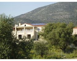 Φ/Β σύστημα ισχύος 5 kWp σε κεραμοσκεπή μονοκατοικίας, το πρώτο στην Κεφαλονιά απο τον αντιπρόσωπό μας στην περιοχή