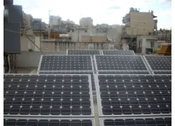 &Phi;/&Beta; &sigma;ύ&sigma;&tau;&eta;&mu;&alpha; &iota;&sigma;&chi;ύ&omicron;&sigmaf; 4,9 kWp &sigma;&epsilon; &tau;&alpha;&rho;ά&tau;&sigma;&alpha; &tau;&upsilon;&pi;&iota;&kappa;ή&sigmaf; &pi;&omicron;&lambda;&upsilon;&kappa;&alpha;&tau;&omicron;&iota;&kappa;ί&alpha;&sigmaf; &sigma;&tau;&omicron; &kappa;έ&nu;&tau;&rho;&omicron; &tau;&omega;&nu; &Alpha;&theta;&eta;&nu;ώ&nu;
