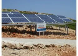 A&upsilon;&tau;ό&nu;&omicron;&mu;&omicron; &phi;&omega;&tau;&omicron;&beta;&omicron;&lambda;&tau;&alpha;ϊ&kappa;ό &sigma;ύ&sigma;&tau;&eta;&mu;&alpha; &sigma;&tau;&eta; &nu;ή&sigma;&omicron; &Sigma;&tau;&rho;&omicron;&gamma;&gamma;ύ&lambda;&eta;